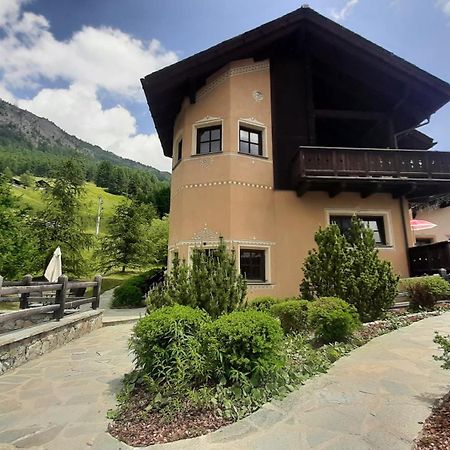 Chalet Rin Da Pemont Livigno Exterior photo