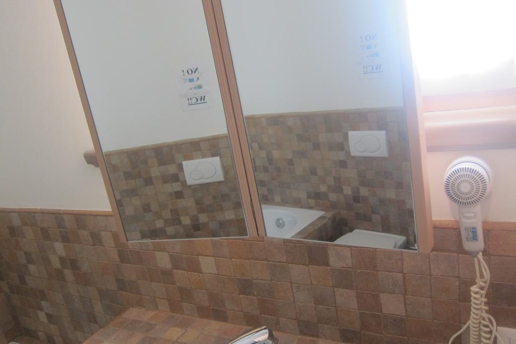 Chalet Rin Da Pemont Livigno Exterior photo